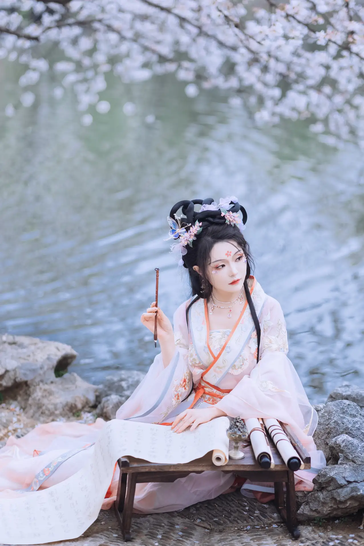 [YITUYU] 2022.06.24 Vol.1273 – Cherry blossom viewing in early spring Lulu haley#[43P]-21