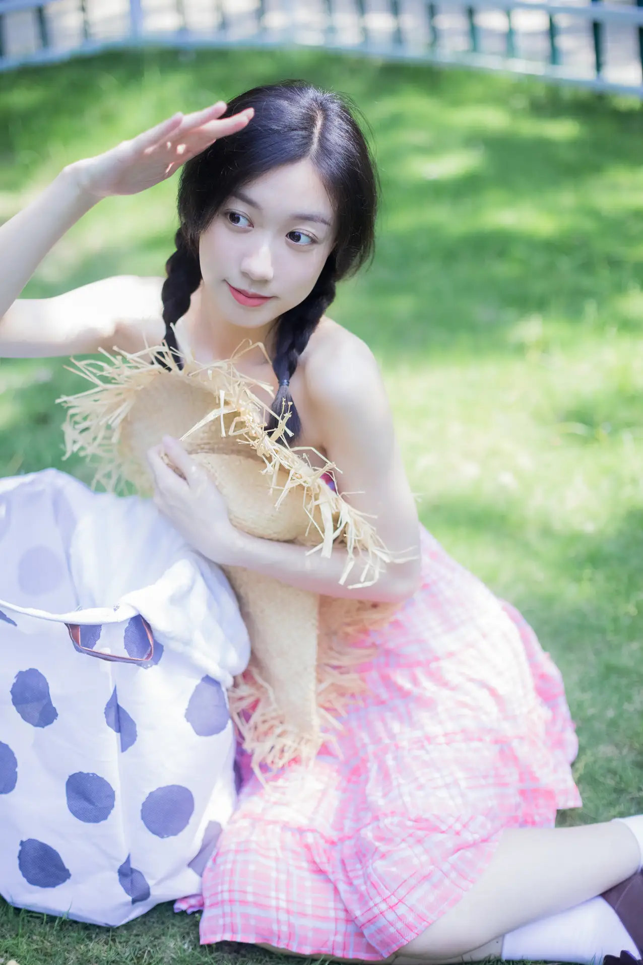 [YITUYU] 2022.07.19 Vol.1520 – The weather is sunny today Cat Feeding Girl Cat Girl-#[42P]-20